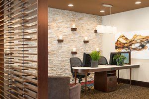Fairfield & By Marriott Atlanta Perimeter Center 3*