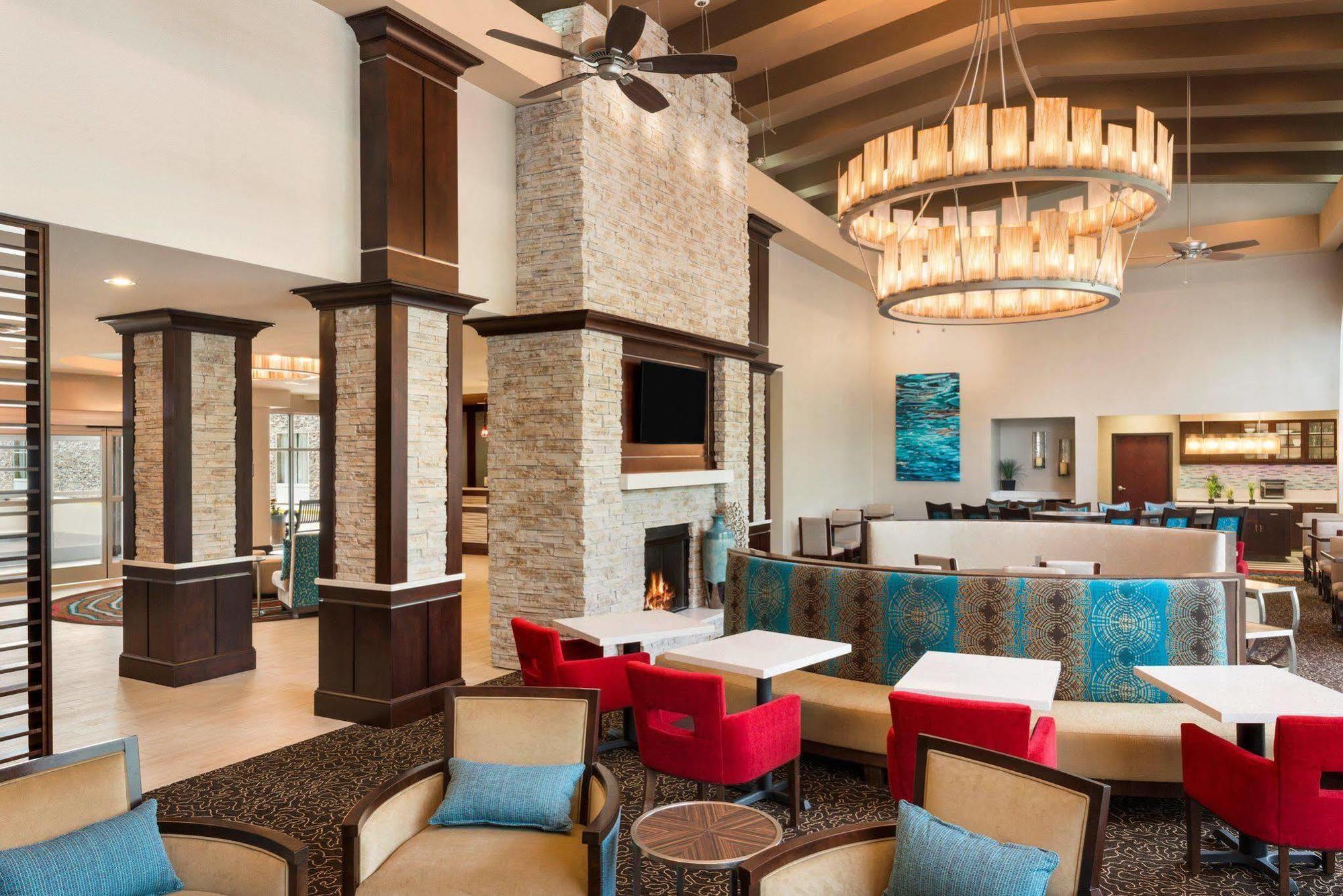 Hotel Fairfield & By Marriott Atlanta Perimeter Center 3*